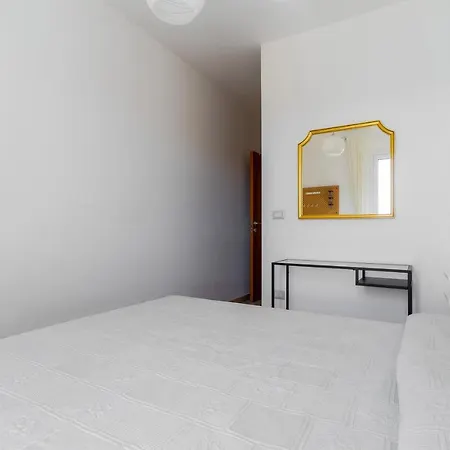 Casa Britta Apartment *